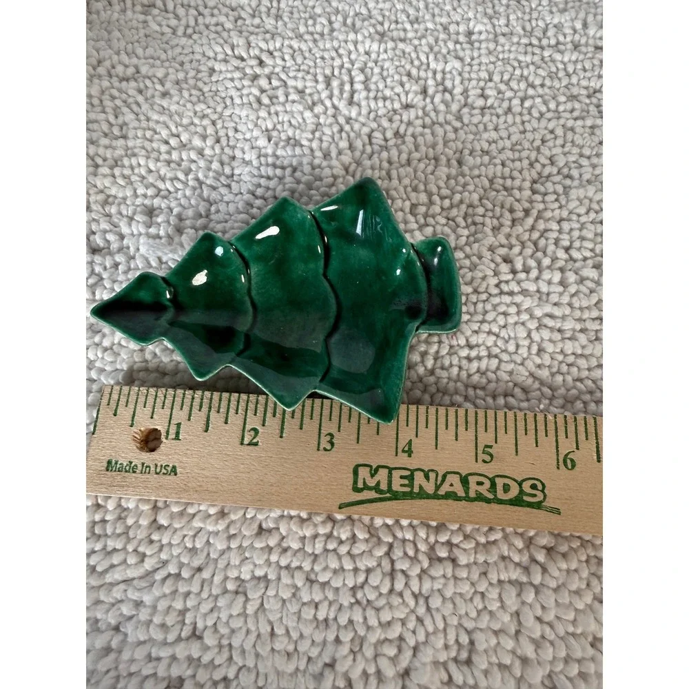 VTG 1976 Set of 2 Nesting Christmas Trees Green‎ Ceramic
